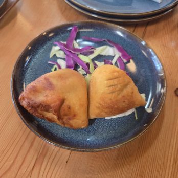 Haveli - Vegetable Samosa - Indian Near Me - Portland, Oregon Haveli - Vegetable Samosa - Indian Near Me - Portland, Oregon