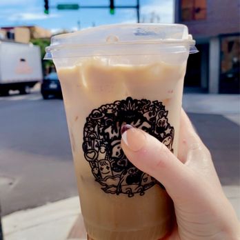 Wake-n-Bakery - Johnny Apple Chai Tea w/ 60mg delta 8 - Bakeries Near Me - Chicago, Illinois
