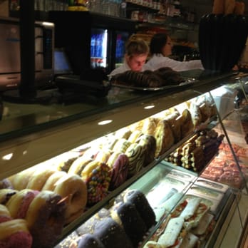 Croissanterie C'est Magnifique - Coffee & Tea Near Me - Amsterdam, New Hampshire