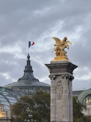 Grand Palais by null