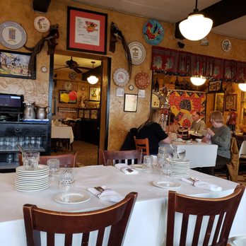 Emilio's Tapas - Dining room - Spanish Near Me - Hillside, Illinois Emilio's Tapas - Dining room - Spanish Near Me - Hillside, Illinois
