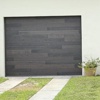 Juliao Garage Doors - Garage Door Services Near Me - Hialeah, Florida Juliao Garage Doors - Garage Door Services Near Me - Hialeah, Florida