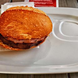 Kiliansbäck - Leberkäsbrötchen (03/2022)