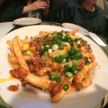 State 48 Tavern - Beer soaked chili cheese fries - Sports Bars Near Me - Page, Arizona State 48 Tavern - Beer soaked chili cheese fries - Sports Bars Near Me - Page, Arizona