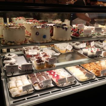 Peter Sciortino Bakery - Bakeries Near Me - Milwaukee, Wisconsin