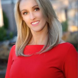 Fine Line Aesthetic Julie - Meet Julie Dourron, RN, BSN Owner & lead injector at Fine Line Aesthetics.