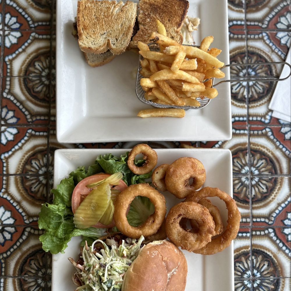 The Grill - Patty Melt and Pulled Pork Sandwiches - American Near Me - Lone Pine, California The Grill - Patty Melt and Pulled Pork Sandwiches - American Near Me - Lone Pine, California