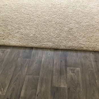 Linares Flooring - a close up of a hardwood floor - Tiling Near Me - Austin, Texas