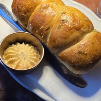 Isla - Scallion bread - Cocktail Bars Near Me - Washington, DC, District of Columbia