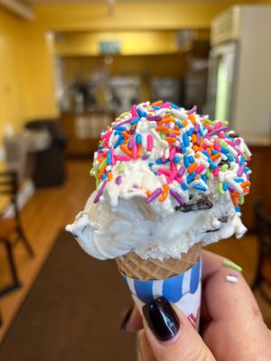 Thomas Sweet Ice Cream by null