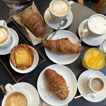 Baluard - Pastries - Bakeries Near Me - Barcelona, B