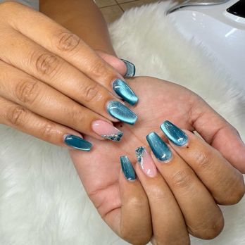 V Nail Studio - Obsessed with all the cat eye nail colors! - Nail Salons Near Me - Newark, California
