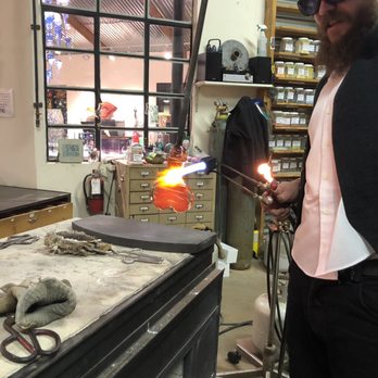 Vetro Glassblowing Studio - Making a heart. - Art Galleries Near Me - Grapevine, Texas