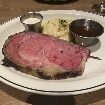 The James - Prime rib puréed potatoes horseradish sauce - American Near Me - Charleston, South Carolina
