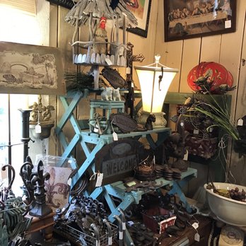 Copper Rooster Antiques and Gifts - Antiques Near Me - Covington, Louisiana