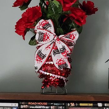 Distinctly Kristie's - Floral Designers Near Me Distinctly Kristie's - Floral Designers Near Me