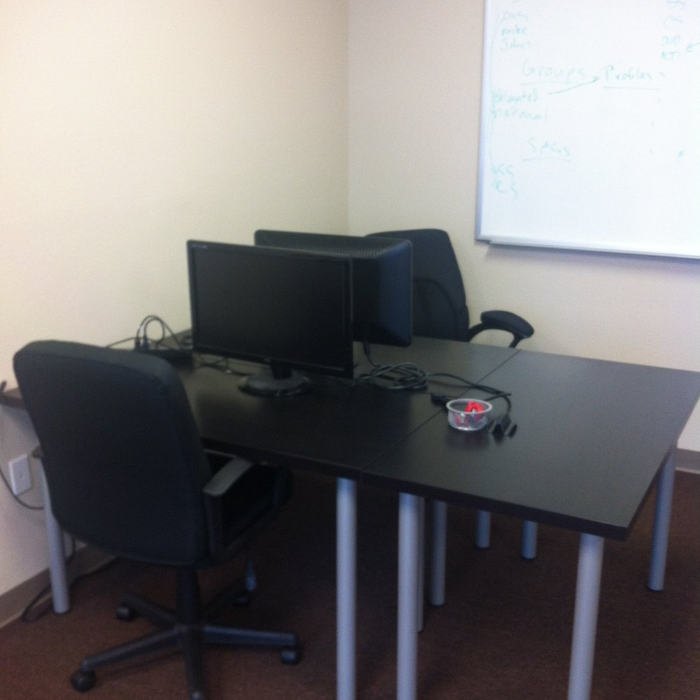 Coworking Connection - open table seating - Shared Office Spaces Near Me - Murrieta, California