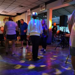 Roseville Vfw Post 7555 - Dancing!