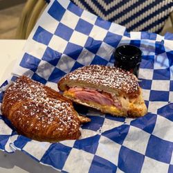 Café Lucille - Monte Cristo