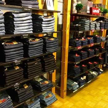 Jeans House - Fashion Near Me - Hamburg, HH