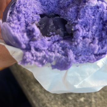 Safeway - Sweet Purple Bun has REAL ube filling. Whoever made this NEEDS to be protected at all costs. - Grocery Near Me - Folsom, California
