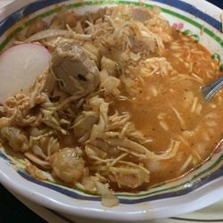 Cenaduria Avenida - Pozole