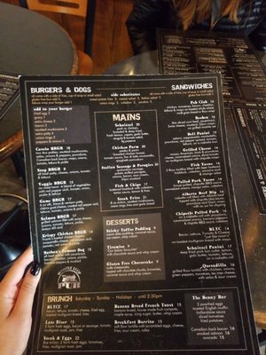 Whistle Stop Pub by null