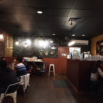 Jatujak - Relaxed ambiance - Food Delivery Services Near Me - Toronto, Ontario