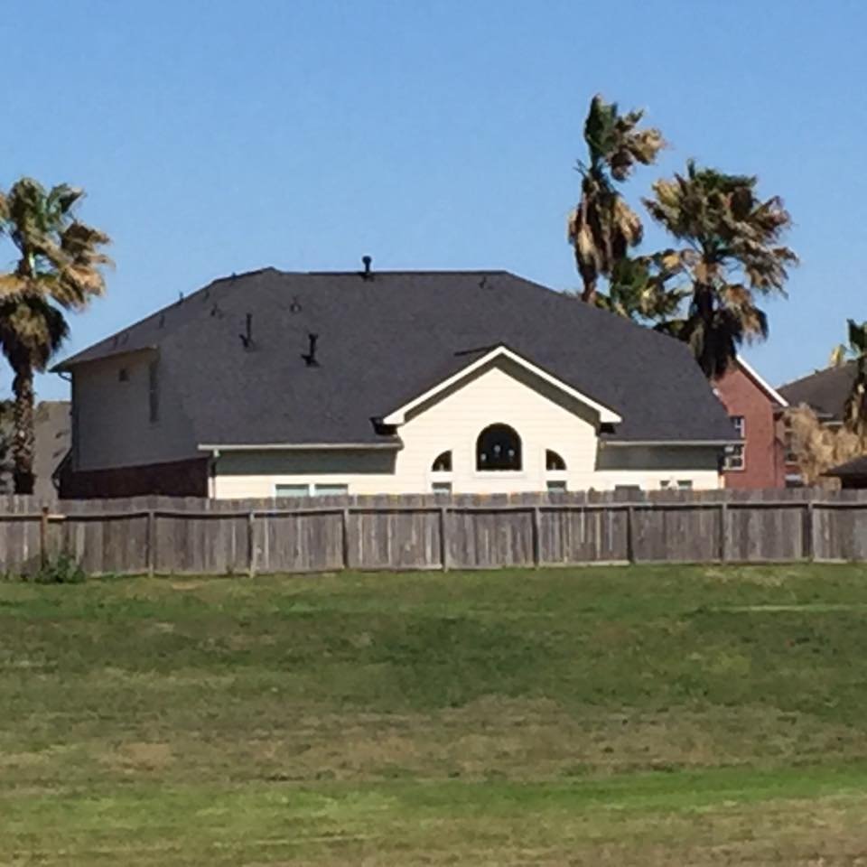 Slide of I'll Do It Roofing & Gutters