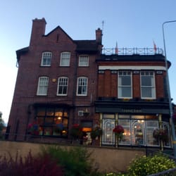 The Gate Inn - Outside at dusk.