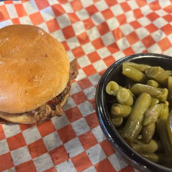 RibCrib BBQ - Kids brisket slider and green beans - Barbeque Near Me - McAlester, Oklahoma