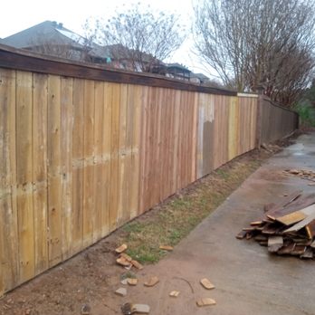 Young's Handyman Service - Wood was rotted so we took it off the fence and replaced it with new wood. We will paint it in the next few days. - Handyman Near Me - Jefferson, Arkansas