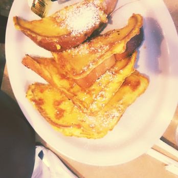 Kristof's Kafe - Cinnamon challah french toast - American Near Me - Davie, Florida