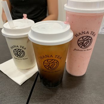 Hana Tea - Left to right: Brown Sugar Milk Tea w/ Cream Cake, Oolong Tea w/ Brown Sugar and Boba, Strawberry Smoothie - Bubble Tea Near Me - Honolulu, Hawaii Hana Tea - Left to right: Brown Sugar Milk Tea w/ Cream Cake, Oolong Tea w/ Brown Sugar and Boba, Strawberry Smoothie - Bubble Tea Near Me - Honolulu, Hawaii