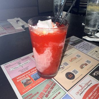 Ciro's Italian Eatery - Strawberry daiquiri - Pizza Near Me - Elkton, Virginia Ciro's Italian Eatery - Strawberry daiquiri - Pizza Near Me - Elkton, Virginia