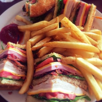 Cobbleheads - Triple decker club... Simple but so fresh and delicious! - Bars Near Me - Brownsville, Texas