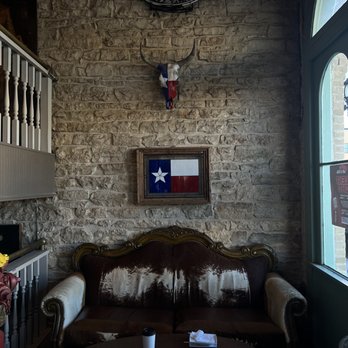 Arushas Coffee - Coffee & Tea Near Me - Belton, Texas