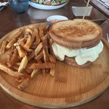 Ovelia - Saganaki Burger - Greek Near Me - Astoria, New York Ovelia - Saganaki Burger - Greek Near Me - Astoria, New York