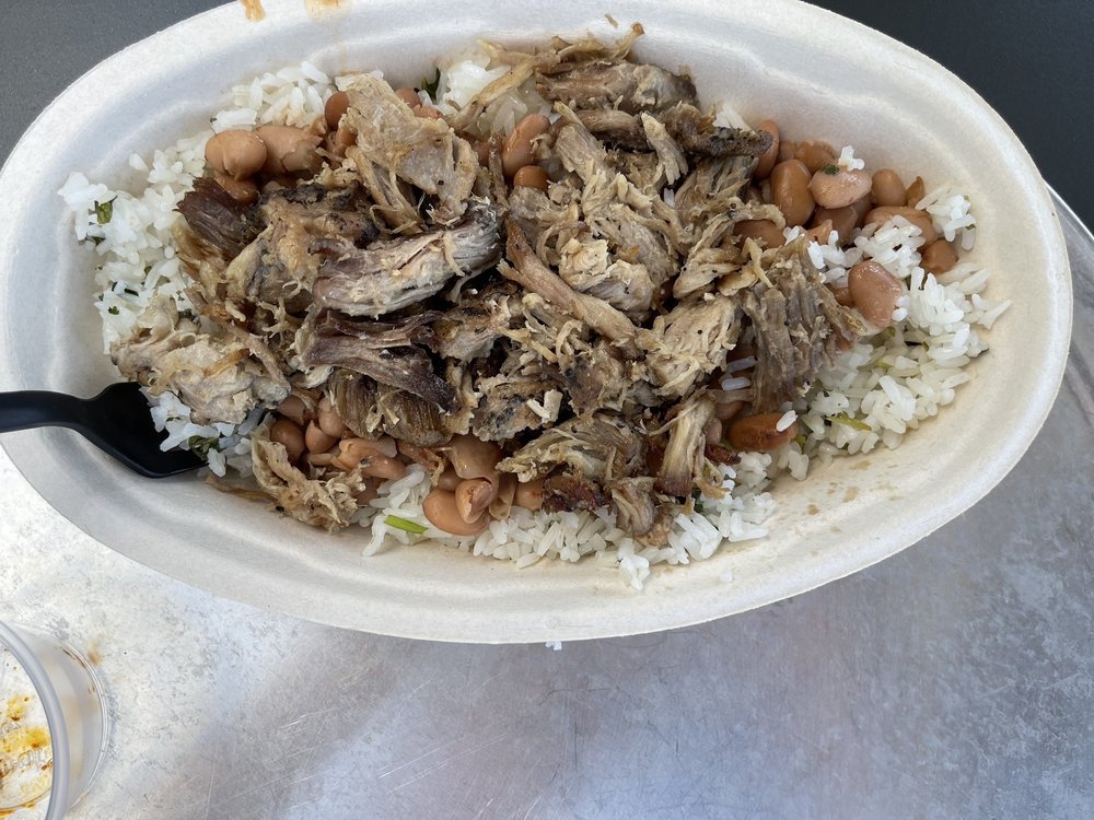 CHIPOTLE MEXICAN GRILL Updated August 2024 23 Photos & 35 Reviews 2060 NW Stewart Pkwy