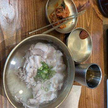Okdongsik - Dwegi-Gomtang - Korean Near Me - Honolulu, Hawaii
