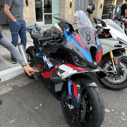 C2 Auto Design - BMW M1000RR