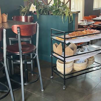 Moxie Steak House - Donut cart - Steakhouses Near Me - Alameda, California Moxie Steak House - Donut cart - Steakhouses Near Me - Alameda, California