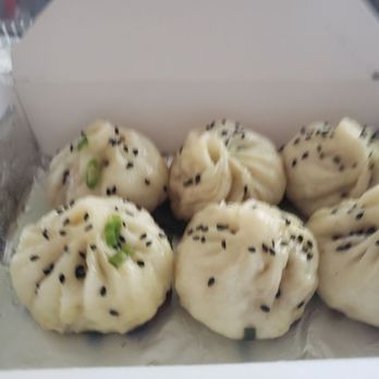 Mayflower Dumpling Express - Pork mini buns - Dim Sum Near Me - Anaheim, California Mayflower Dumpling Express - Pork mini buns - Dim Sum Near Me - Anaheim, California