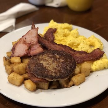 Mama Phoenix Cafe - a plate of breakfast food - Breakfast & Brunch Near Me - South Kingstown, Rhode Island Mama Phoenix Cafe - a plate of breakfast food - Breakfast & Brunch Near Me - South Kingstown, Rhode Island