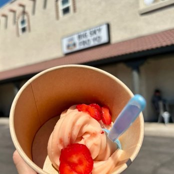 Big Sky Fro Yo - Ice Cream & Frozen Yogurt Near Me - Hamilton, Montana