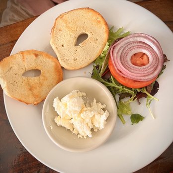 Salt & Pepper - Marin Bagel ~ w/Gina Marie cream cheese - American Near Me - Tiburon, California