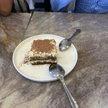Flora - tiramisu - Breakfast & Brunch Near Me - San Diego, California