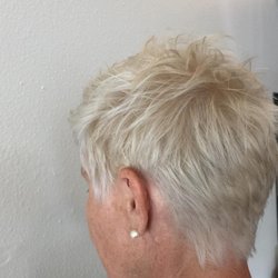 Beach Barn Salon