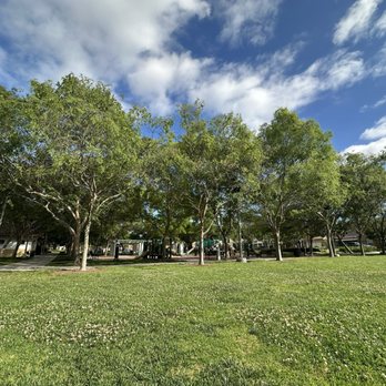 Valley Oak Park - Parks Near Me - Irvine, California