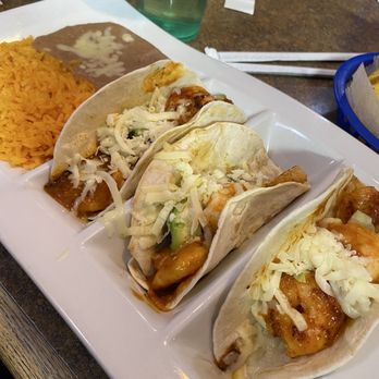 El Maguey - Chipotle Mango Tacos with Shrimp - Mexican Near Me - Bridgeton, Missouri